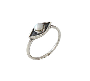 Sterling Silver Pearl Ring