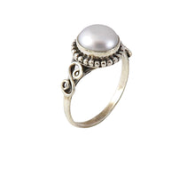 Load image into Gallery viewer, Sterling Silver Pearl Ring
