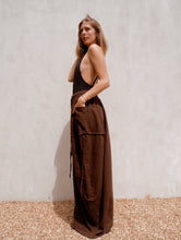 Load image into Gallery viewer, Statement Pants in Chocolate

